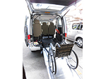 送迎車両の後側